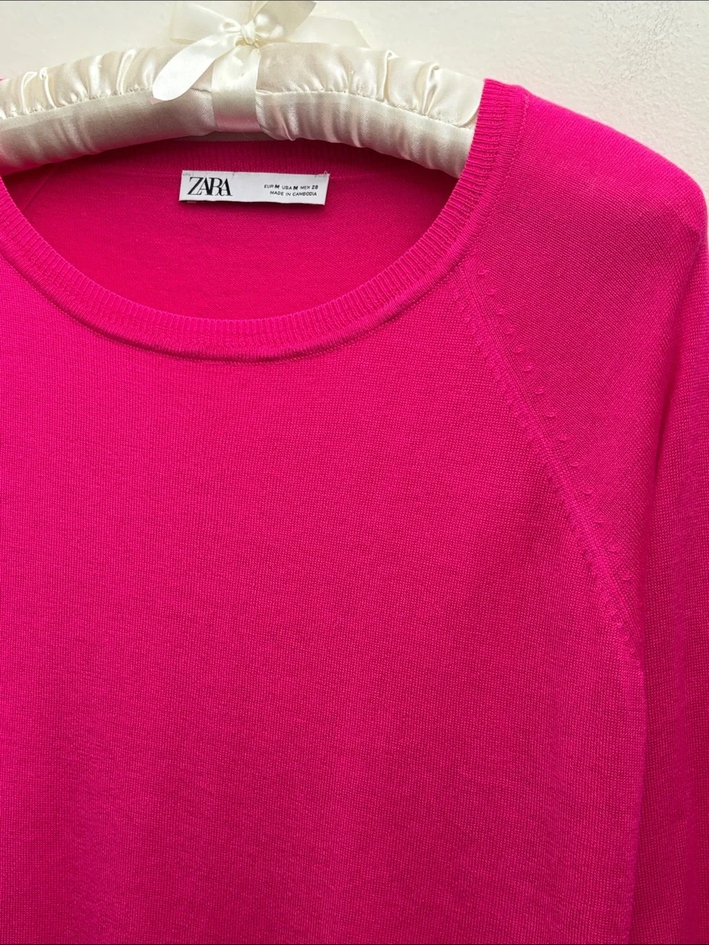 Zara Fuchsia Scoop Neck Lightweight Sweater